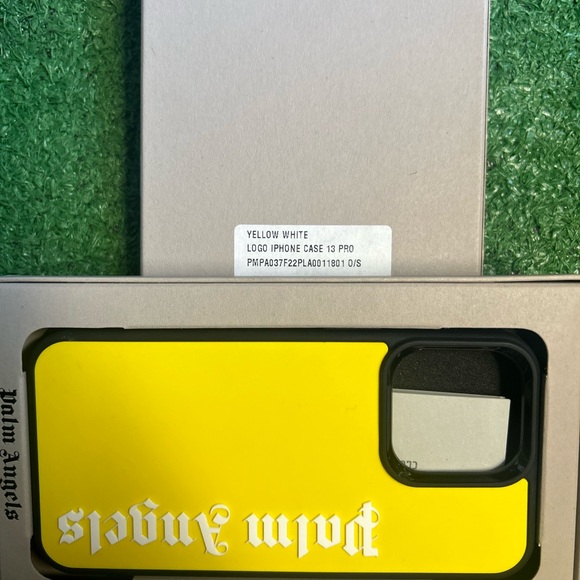 Palm Angels IPhone Case - Picture 3 of 6